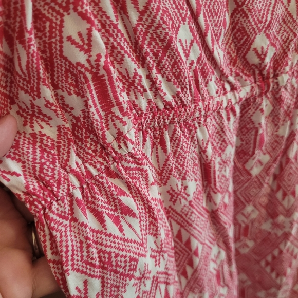 4/$15 SALE Bebop | Aztec Pattern Dress Large EUC Red Pink and White - Picture 8 of 9